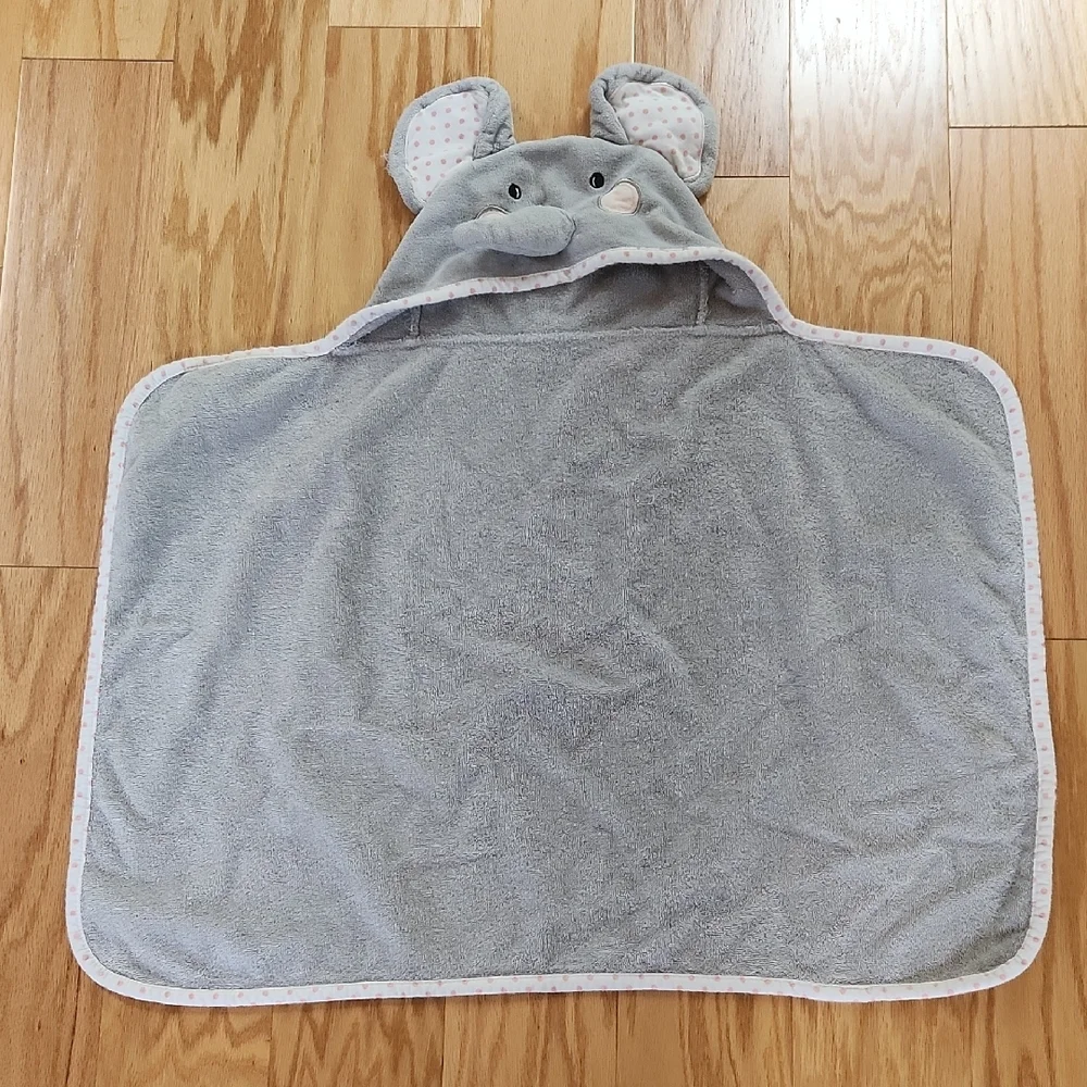 Gray Elephant Hooded Baby Towel